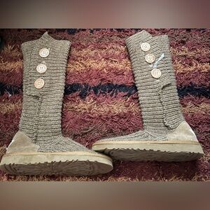 UGG Australia Classic carry Boots